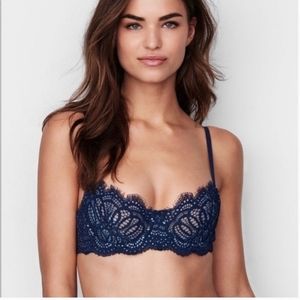 NWT Victoria's Secret Dream Angels pushup without padding crochet lace 36D